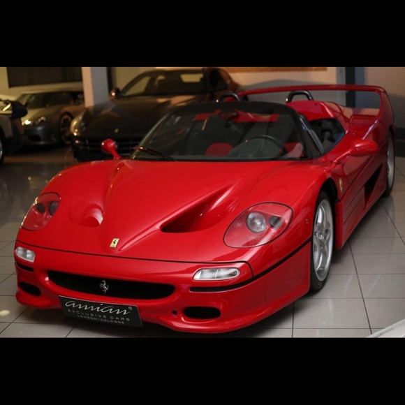 Meet your Posher, Kevin - Picture 2 of 4